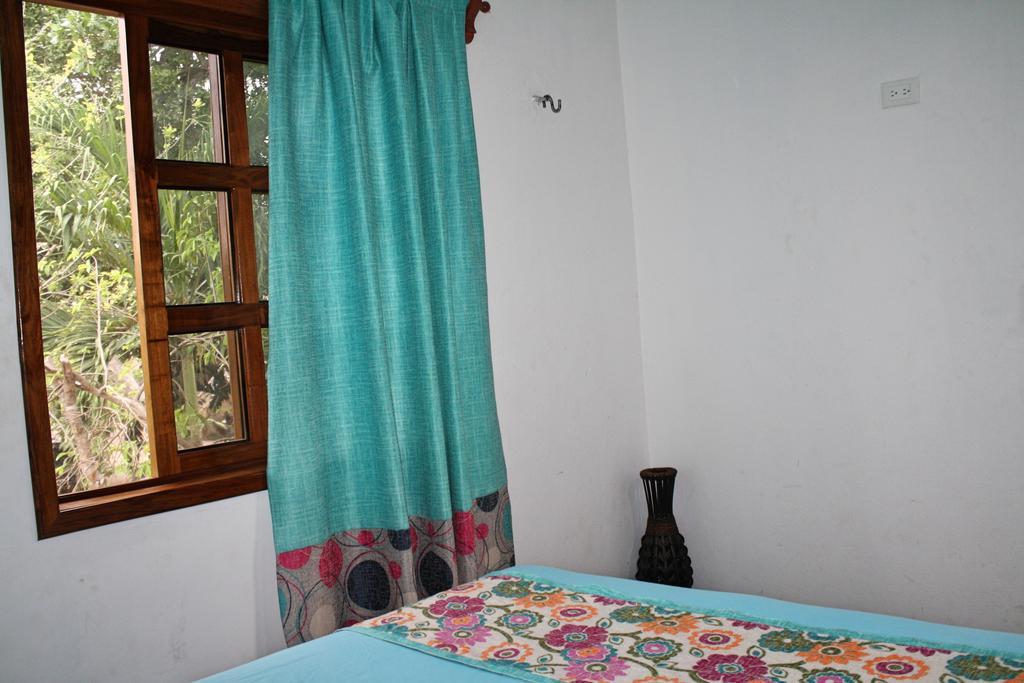 Yaxche Centro Hostal Y Camping Bacalar Exterior foto