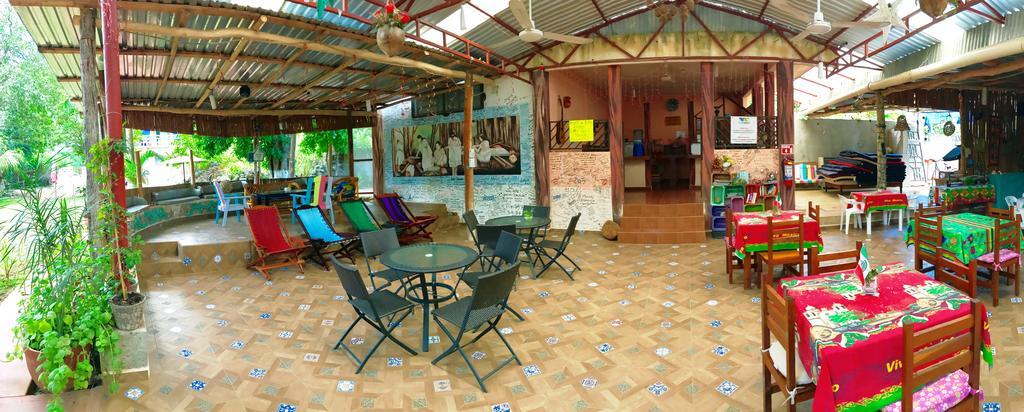 Yaxche Centro Hostal Y Camping Bacalar Exterior foto
